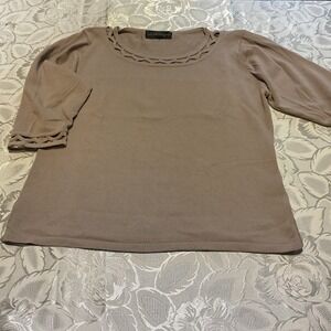 La Madona Knit Top Womens Size M Taupe Excellent Lattice Cut Out 3/4 Sleeve